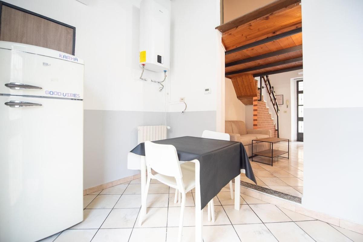 Apartment Modern And Serviced Turin